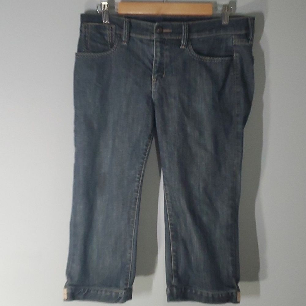 Bcbgmaxazria jeans women's size 31 blue cream / tan accent stitching capri crop